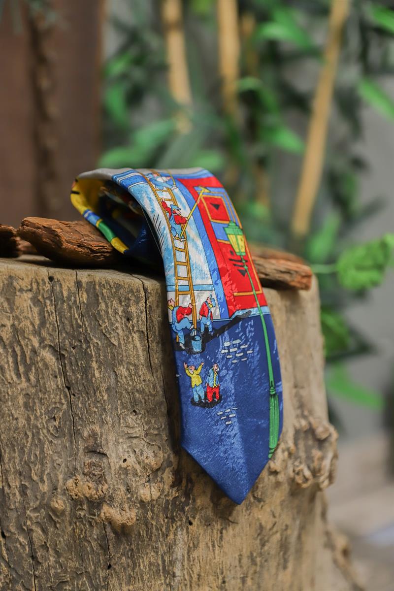 90s Cartoon Novelty Kravat