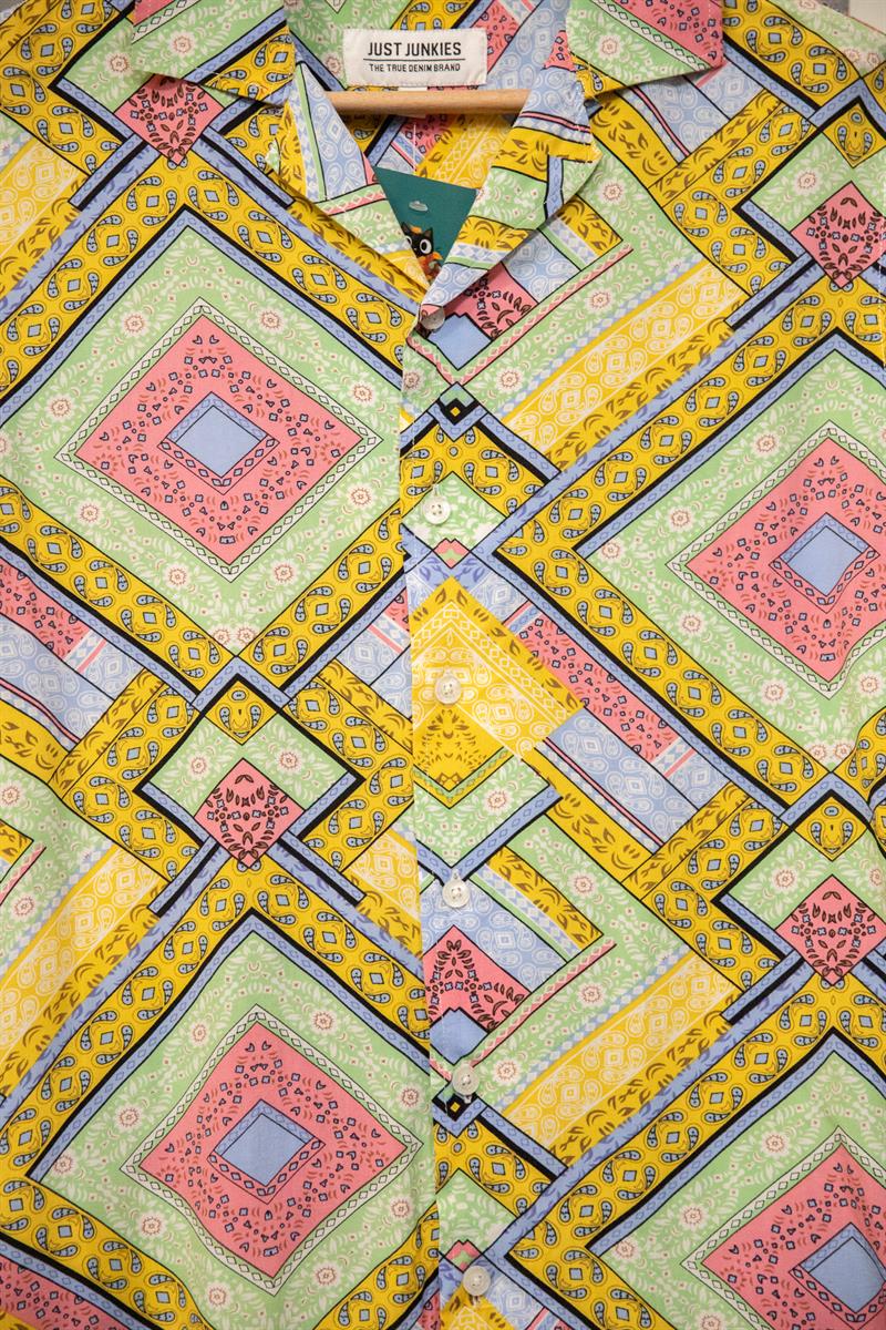 90s England Etnik Gömlek