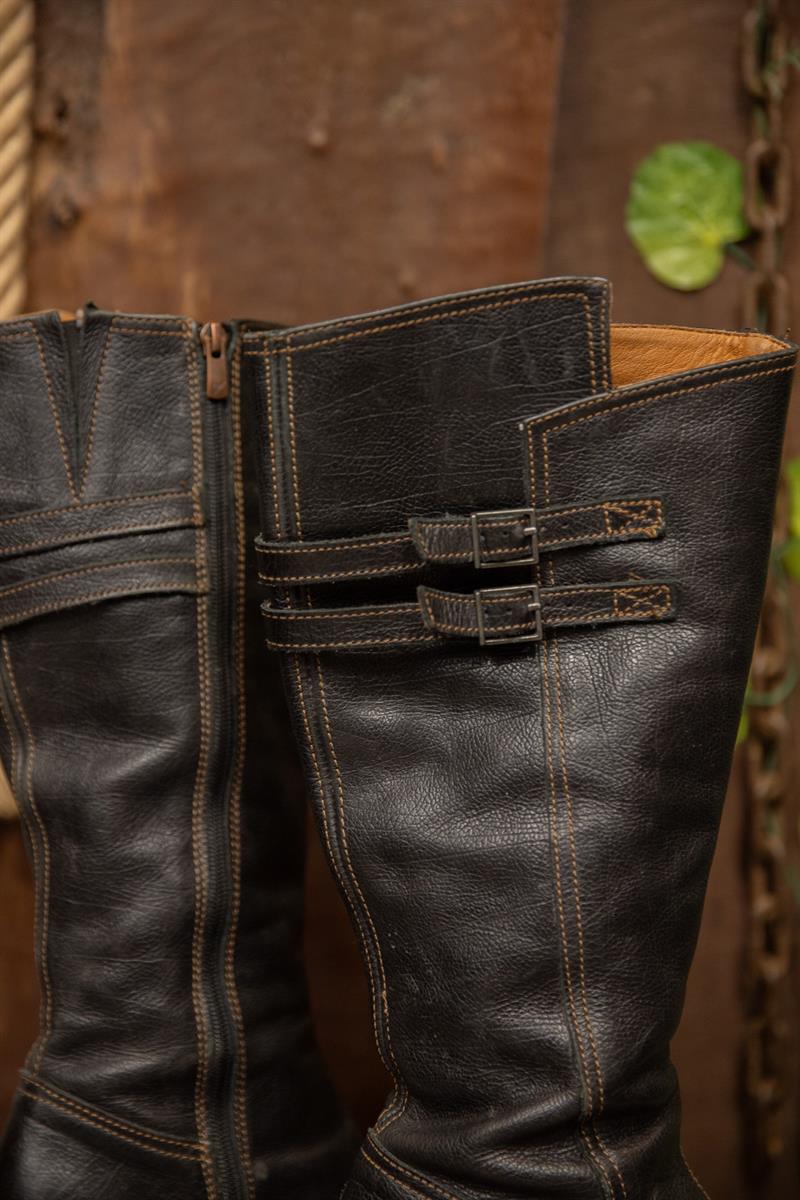 90s Platform Buckle Knee-High Deri Çizme