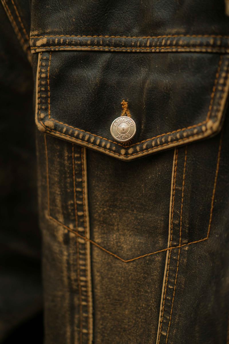 ARMANİ JEANS ESKİTME DERİ CEKET
