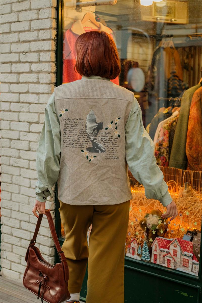 AUSTRİAN KADIN YELEK