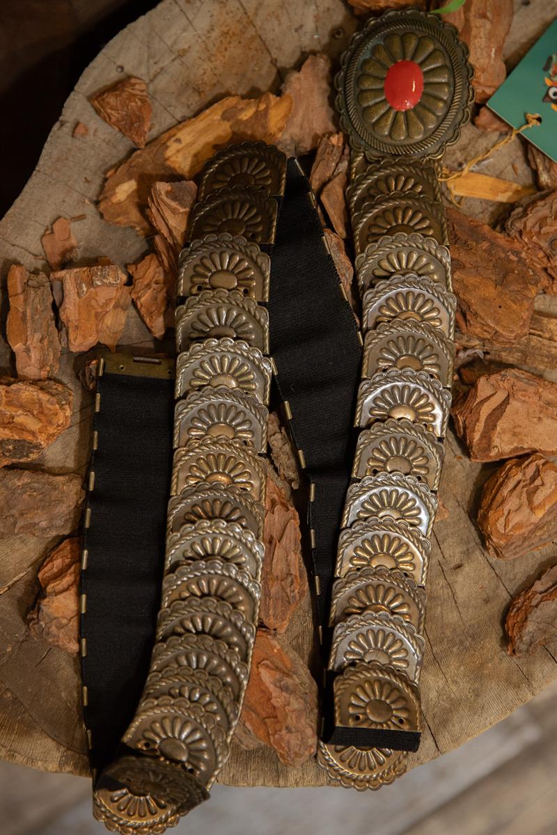 Boho Brass Concho Western Kemer