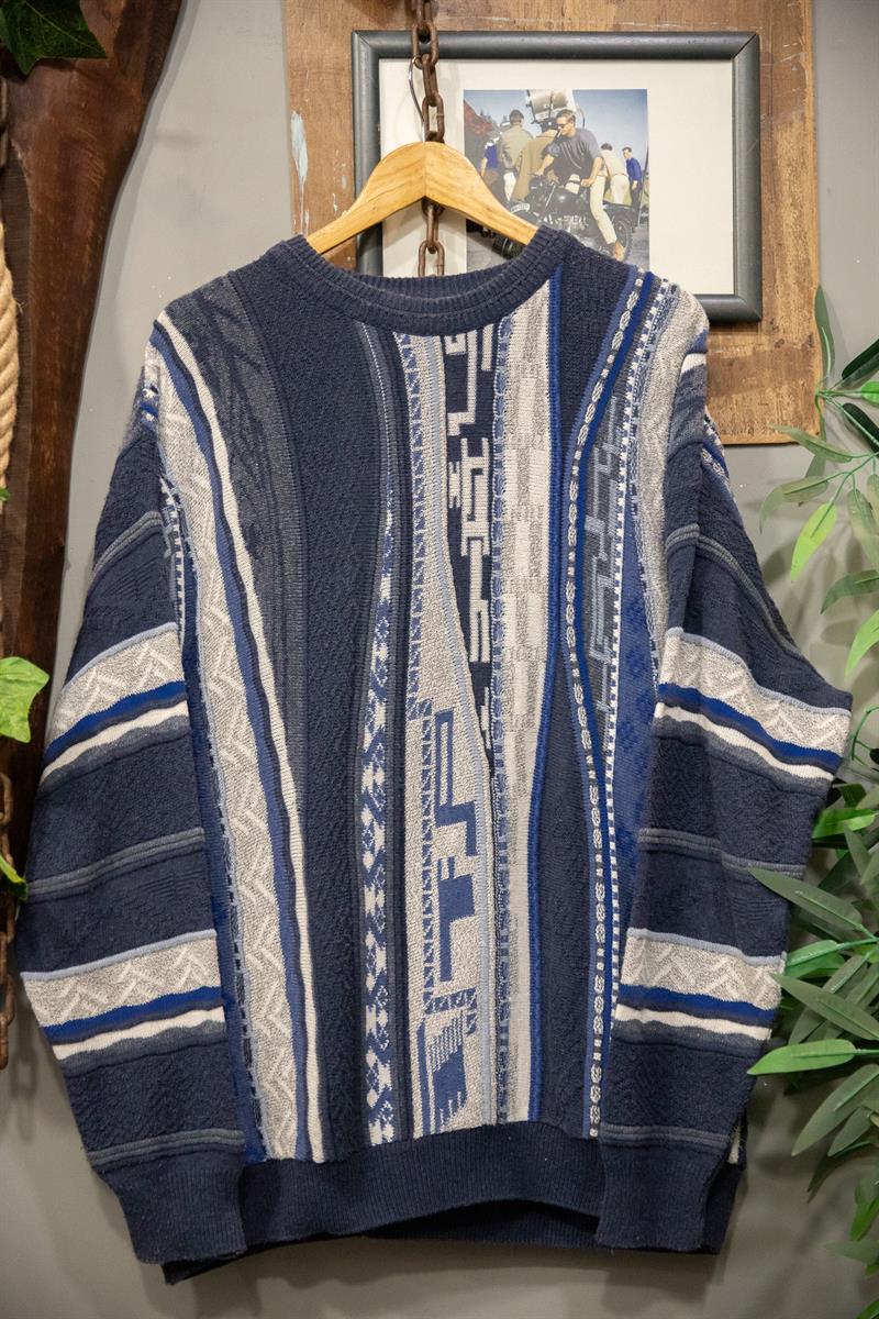 Bold Blue Waves 90s Kazak