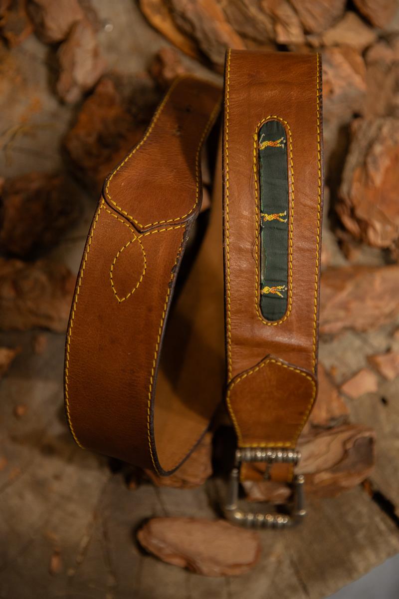 Brown 70s Golf Nakışlı Deri Kemer