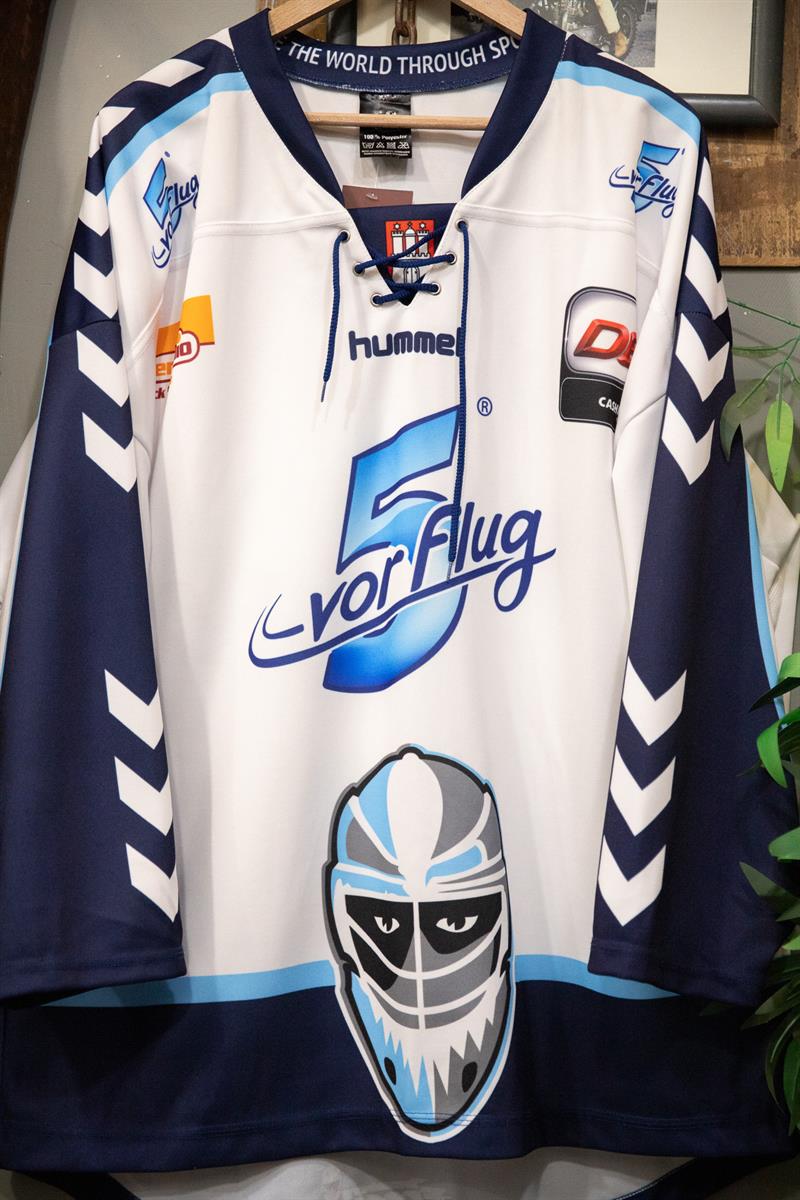 C.Thomsen İmzalı Original Forma