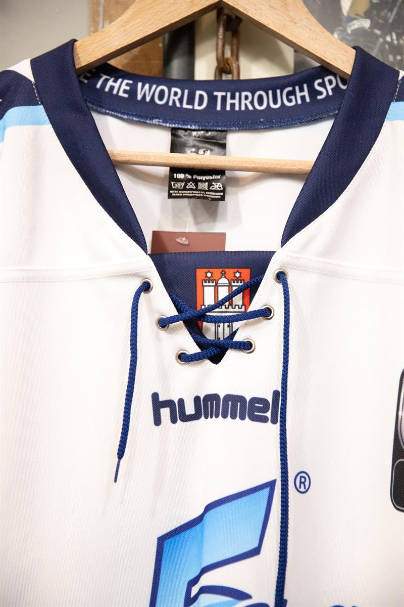 C.Thomsen İmzalı Original Forma