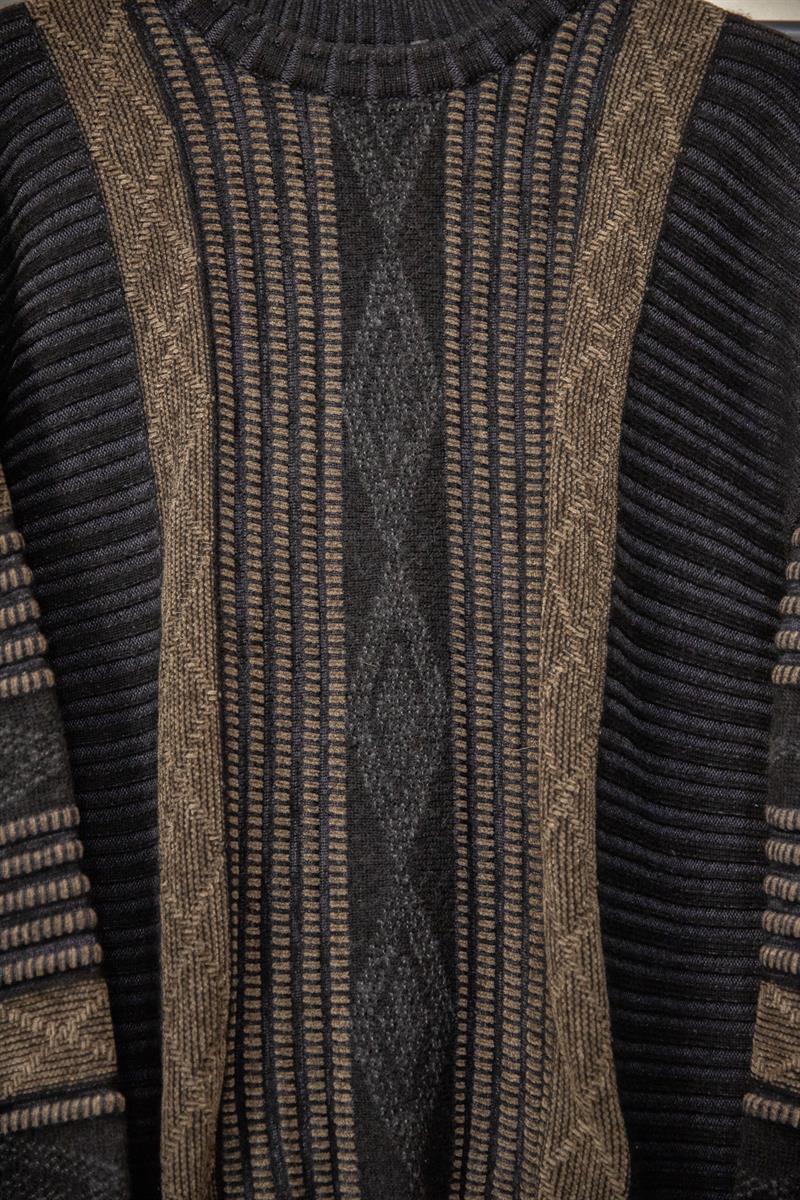 Classic Ribbed Kazak
