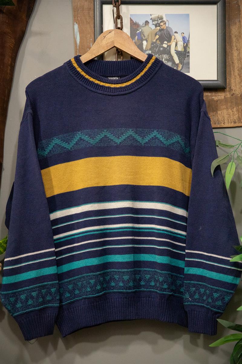 Colorful Kazak-Sweater