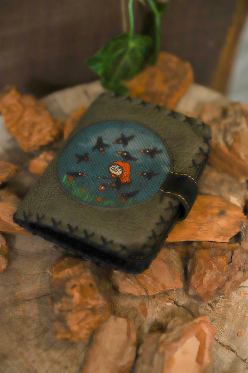 El Yapımı Nakışlı Deri Cüzdan