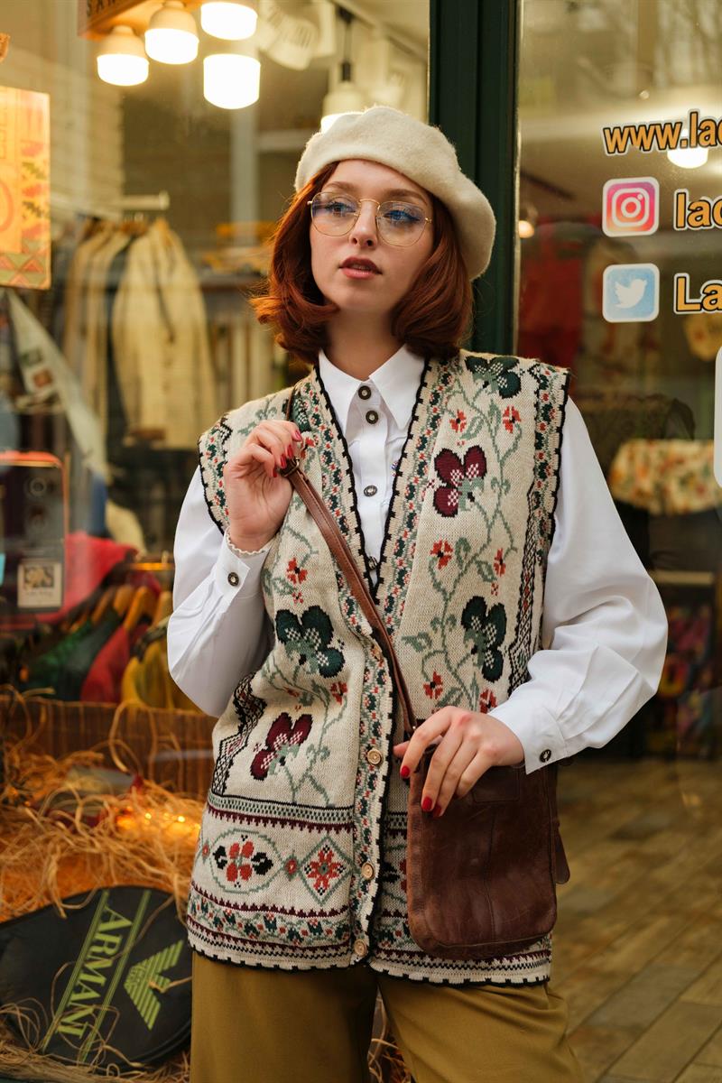 England Model Etnik Kadın Yelek / Süveter