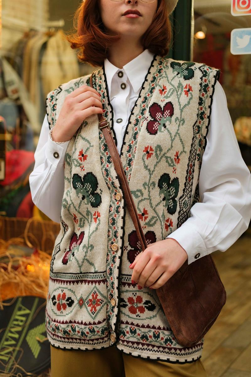 England Model Etnik Kadın Yelek / Süveter