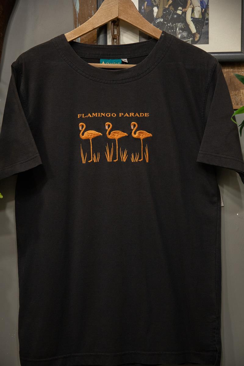 FLAMINGO PARADE 90s T-Shirt