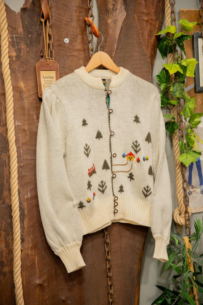 Handknit Ekru Yün Hırka
