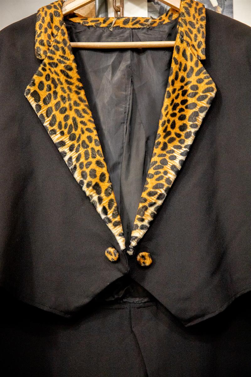 Leopar Edge Coat