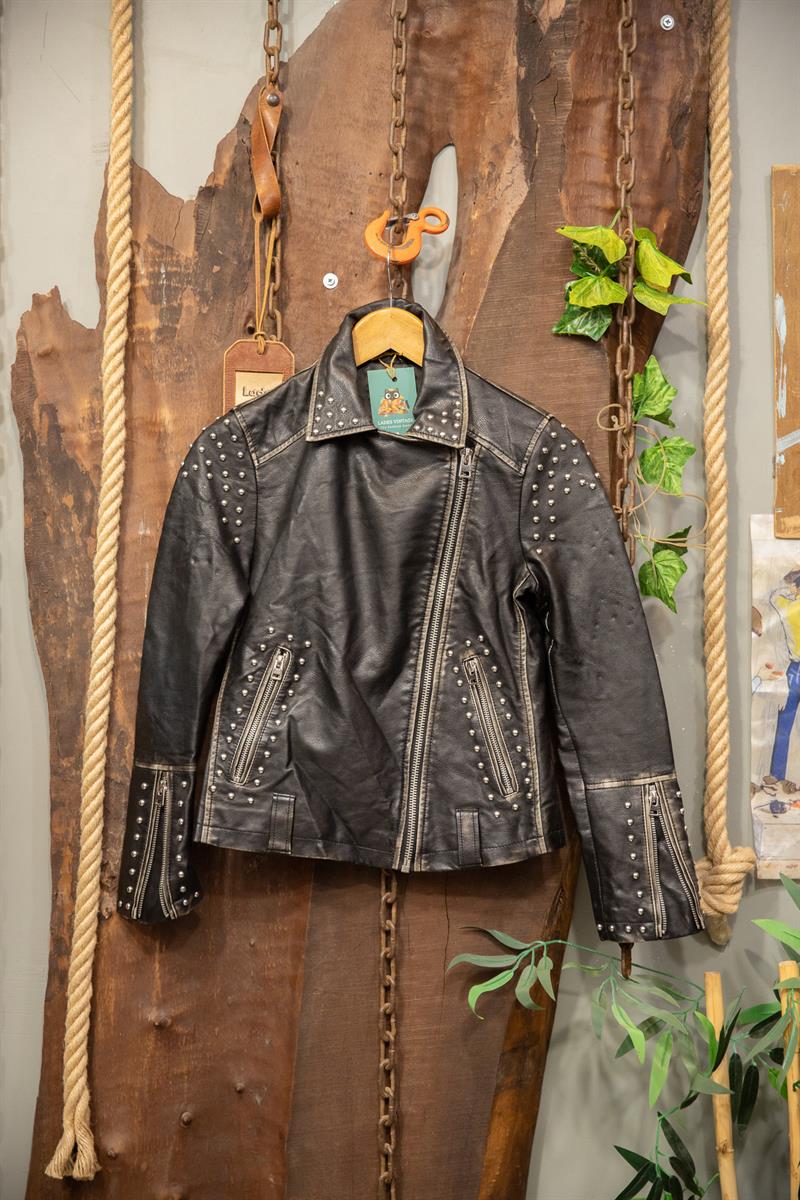 Metal Zımbalı Biker Deri Ceket