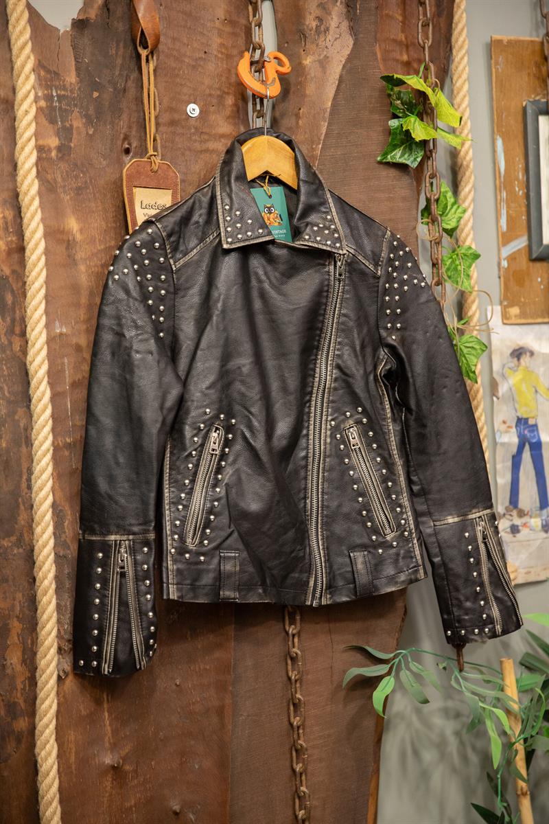 Metal Zımbalı Biker Deri Ceket