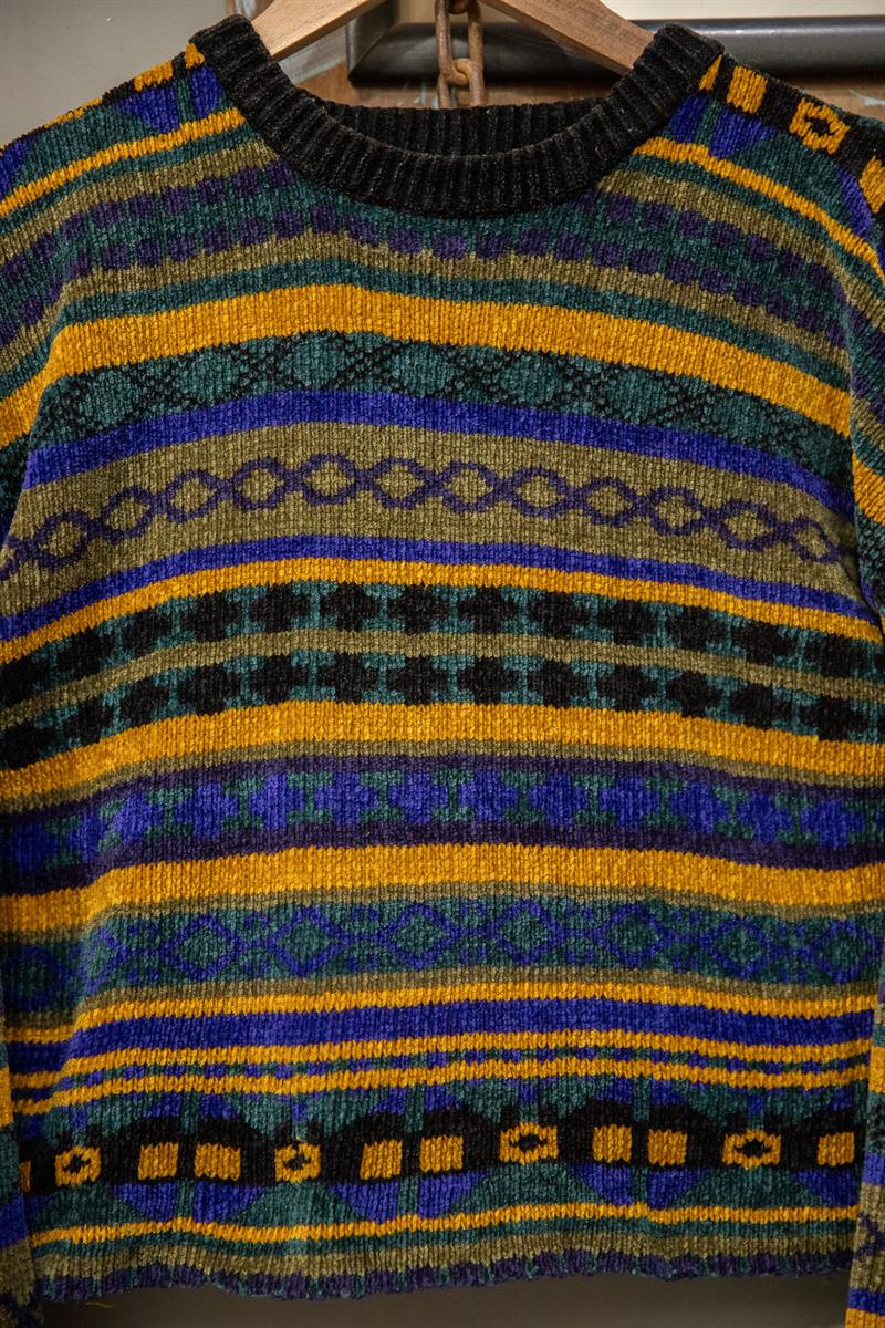 Mosaic Pullover Crop Kazak