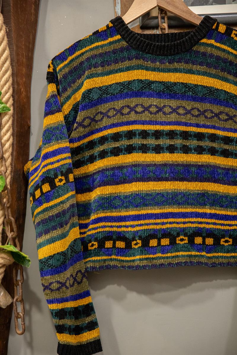 Mosaic Pullover Crop Kazak