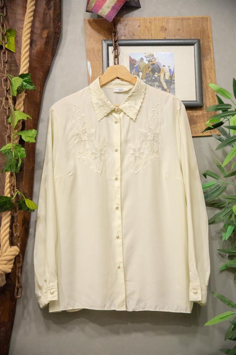 Nakışlı Paris Kadın Gömlek