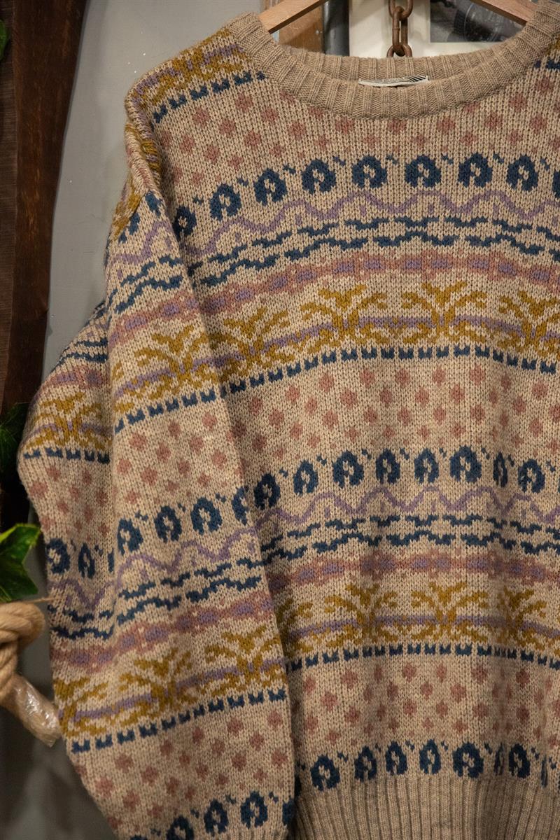 Old School Knit Kazak