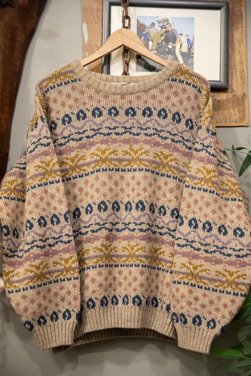 Old School Knit Kazak