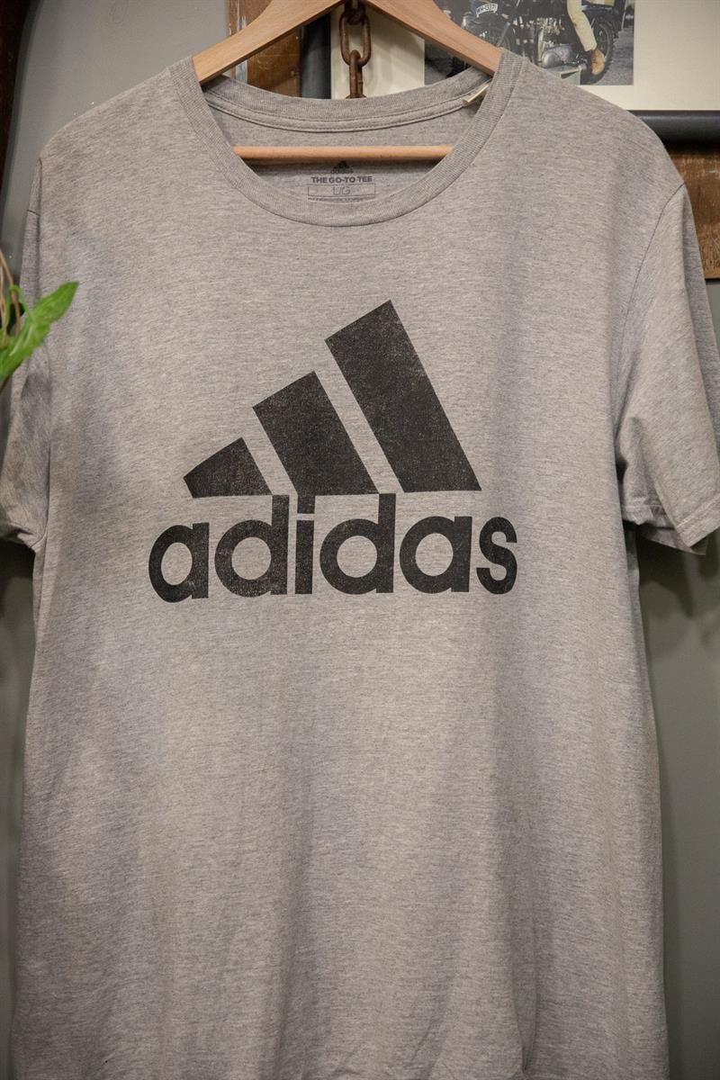 Original ADIDAS 90s T-Shirt