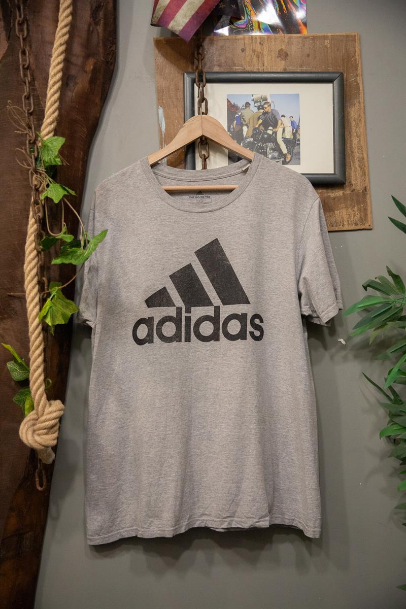 Original ADIDAS 90s T-Shirt