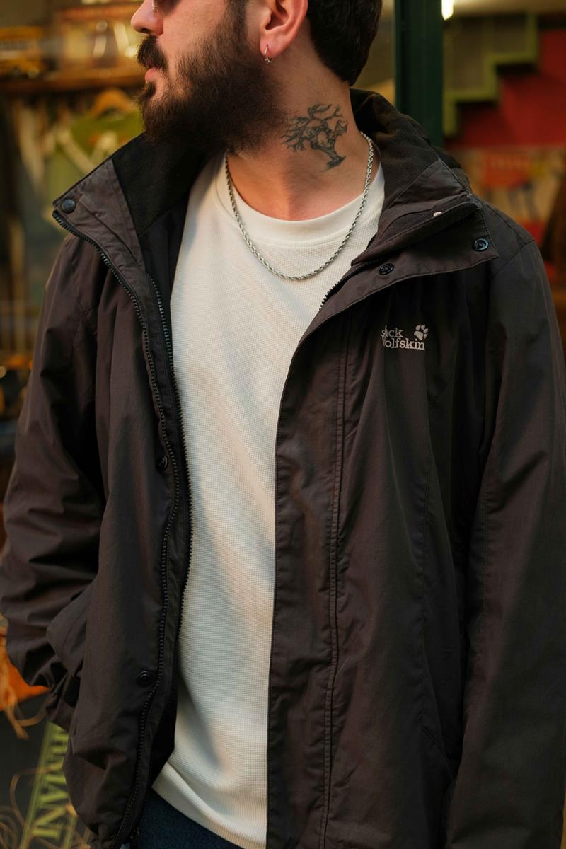 ORİJİNAL JACK WOLFSKİN MONT