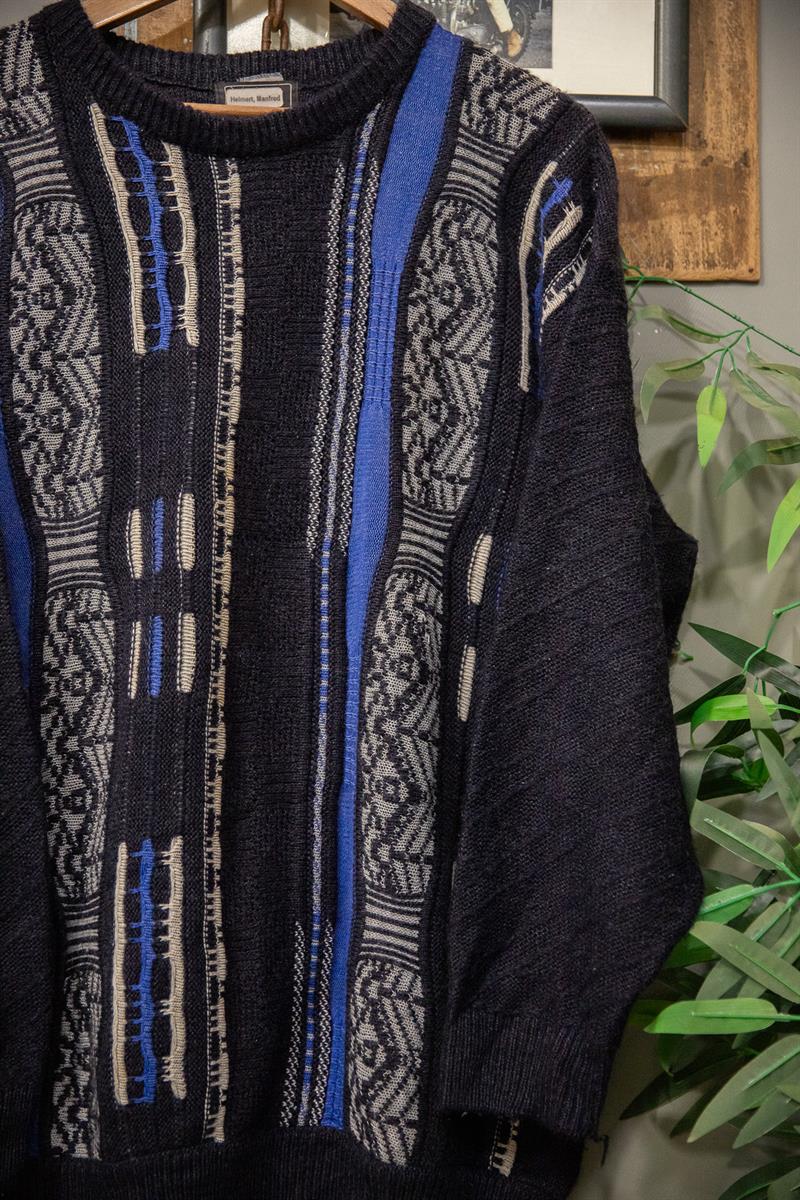 Oversized Comfort 90s Kazak