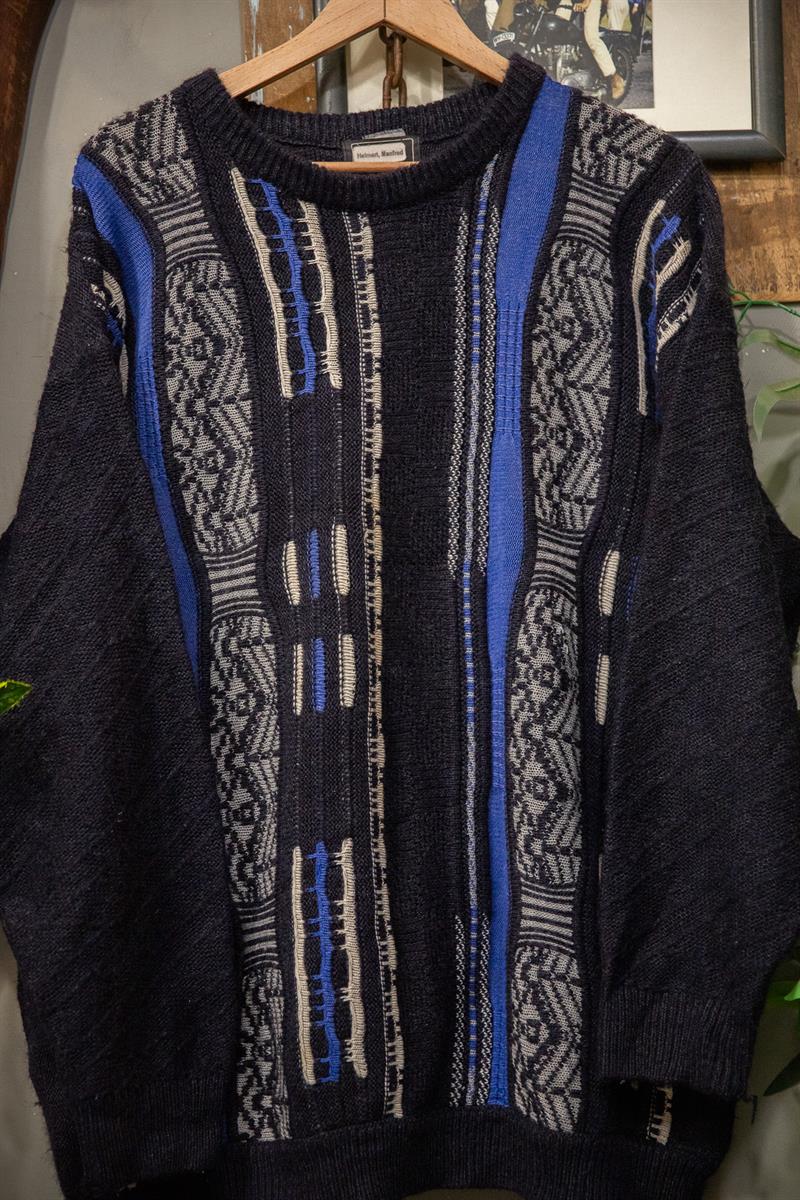 Oversized Comfort 90s Kazak