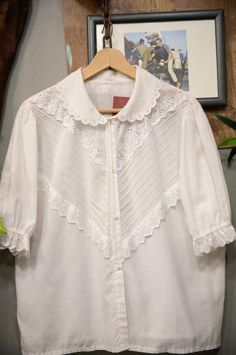 Paris Dantel Yaka Kadın Gömlek