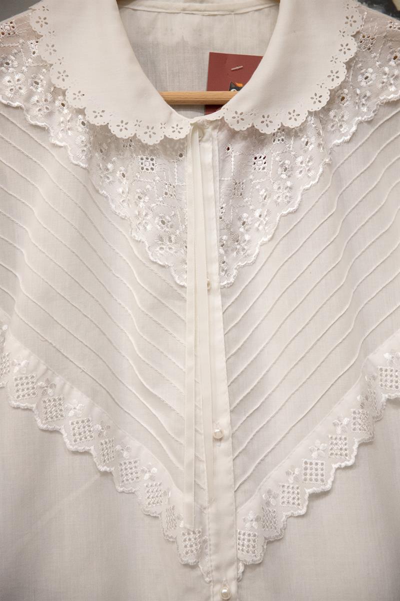 Paris Dantel Yaka Kadın Gömlek