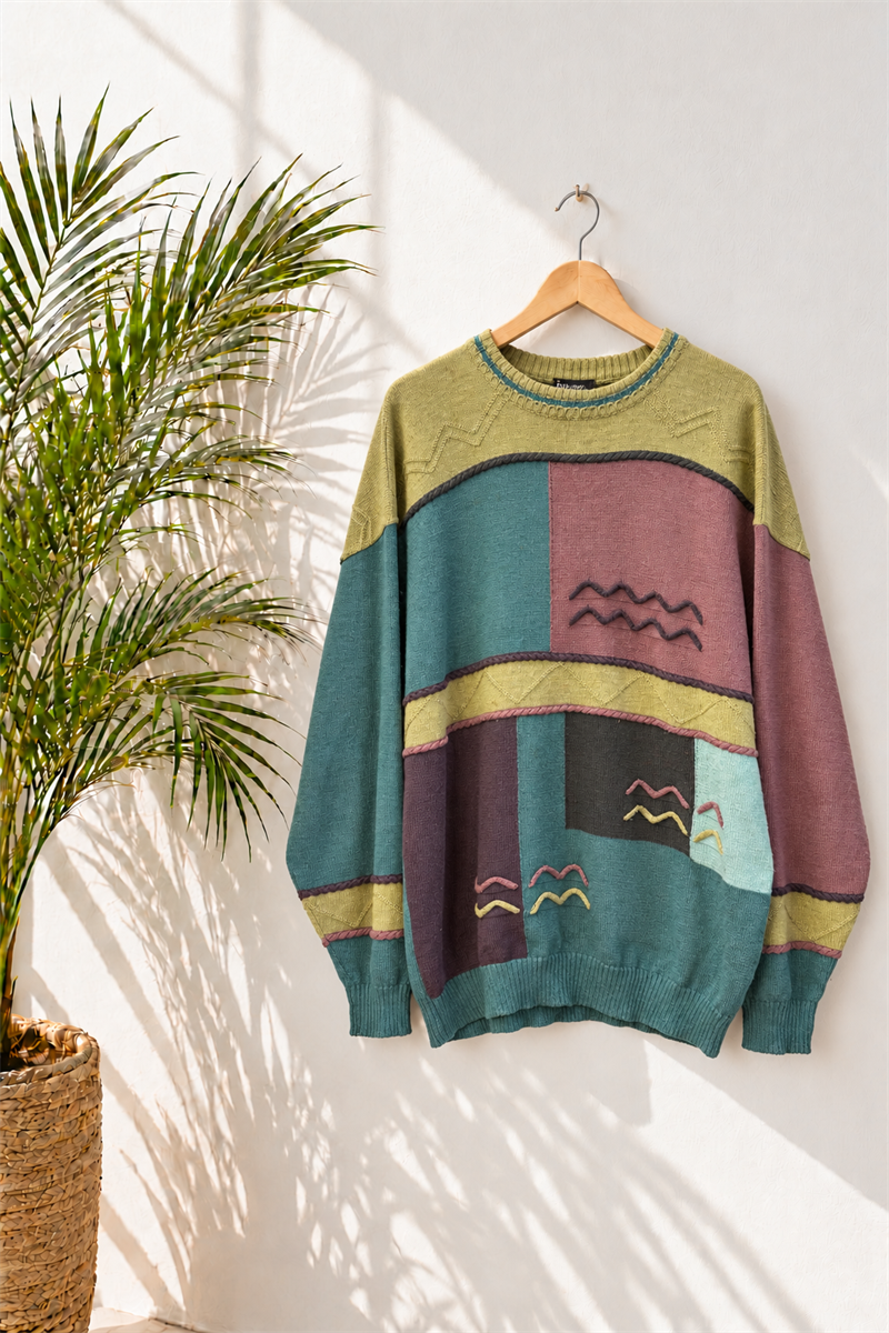 Pastel Tone 1980s Kazak