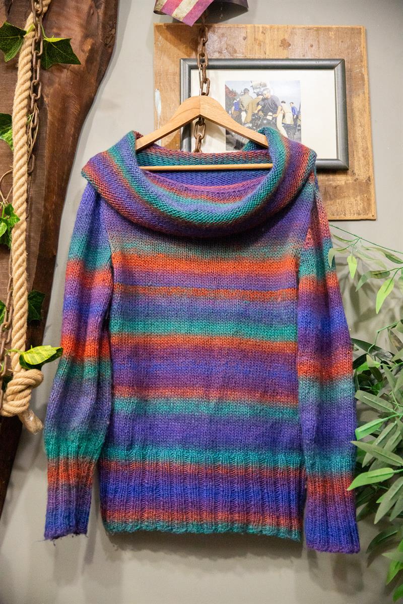 Rainbow Boho 90s Kazak