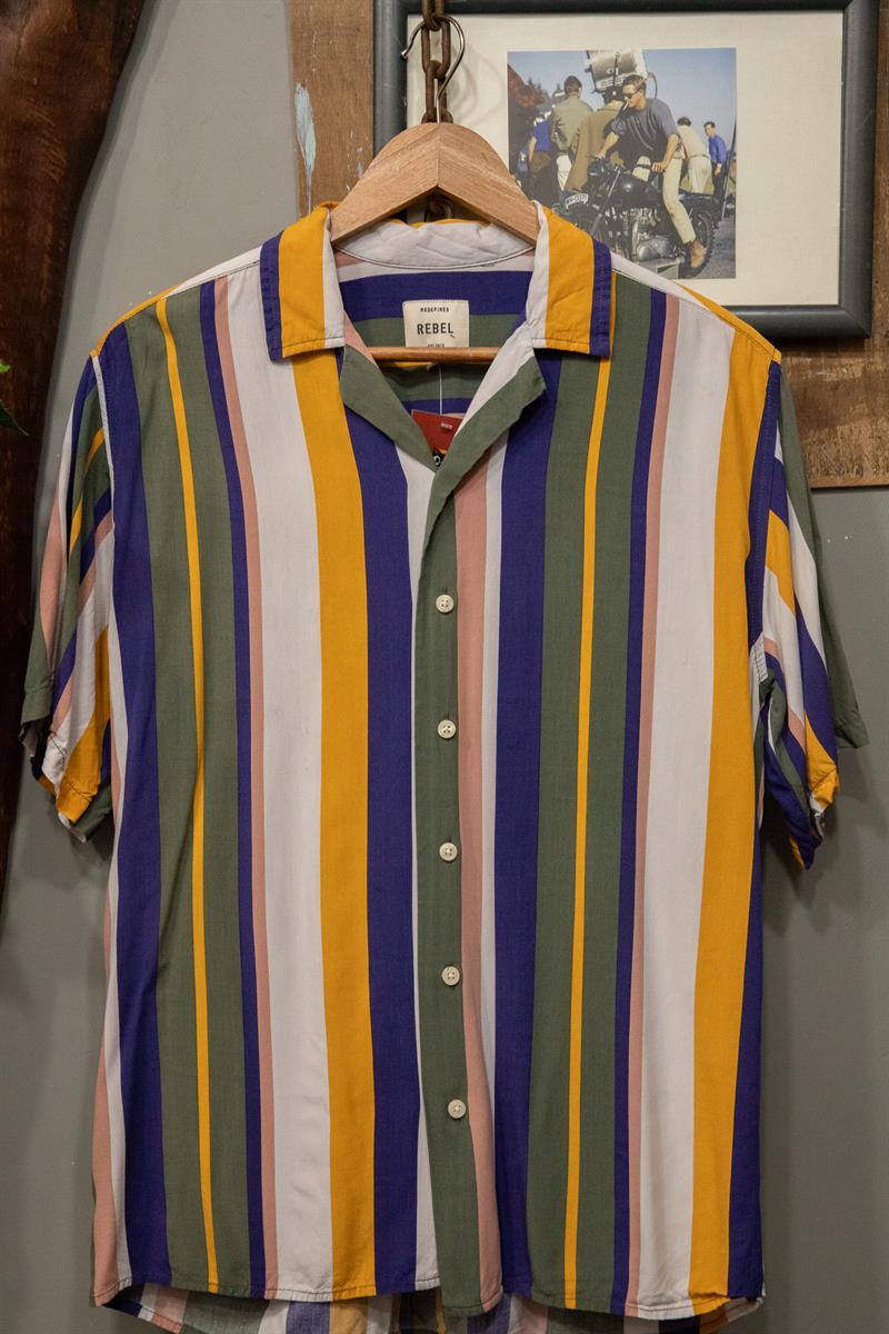 REBEL 2000&s Gömlek