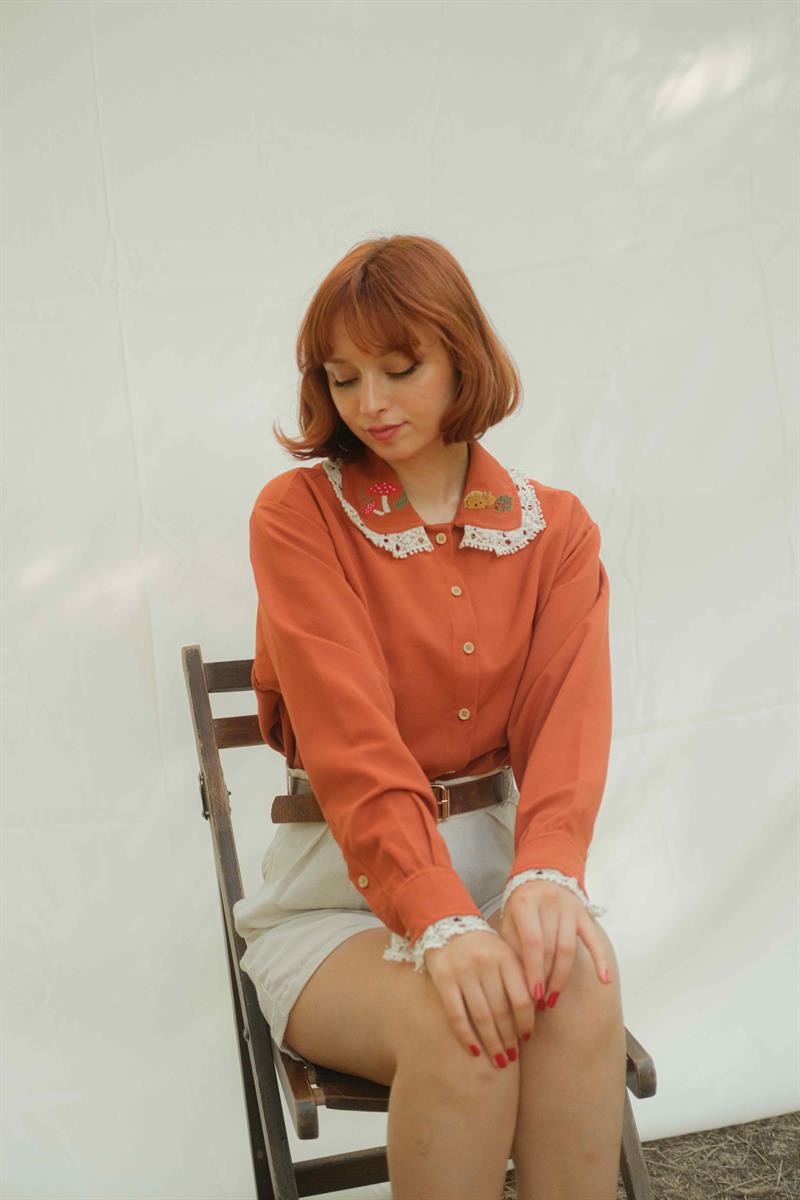 RETRO ALICE WONDERLAND KETEN GÖMLEK