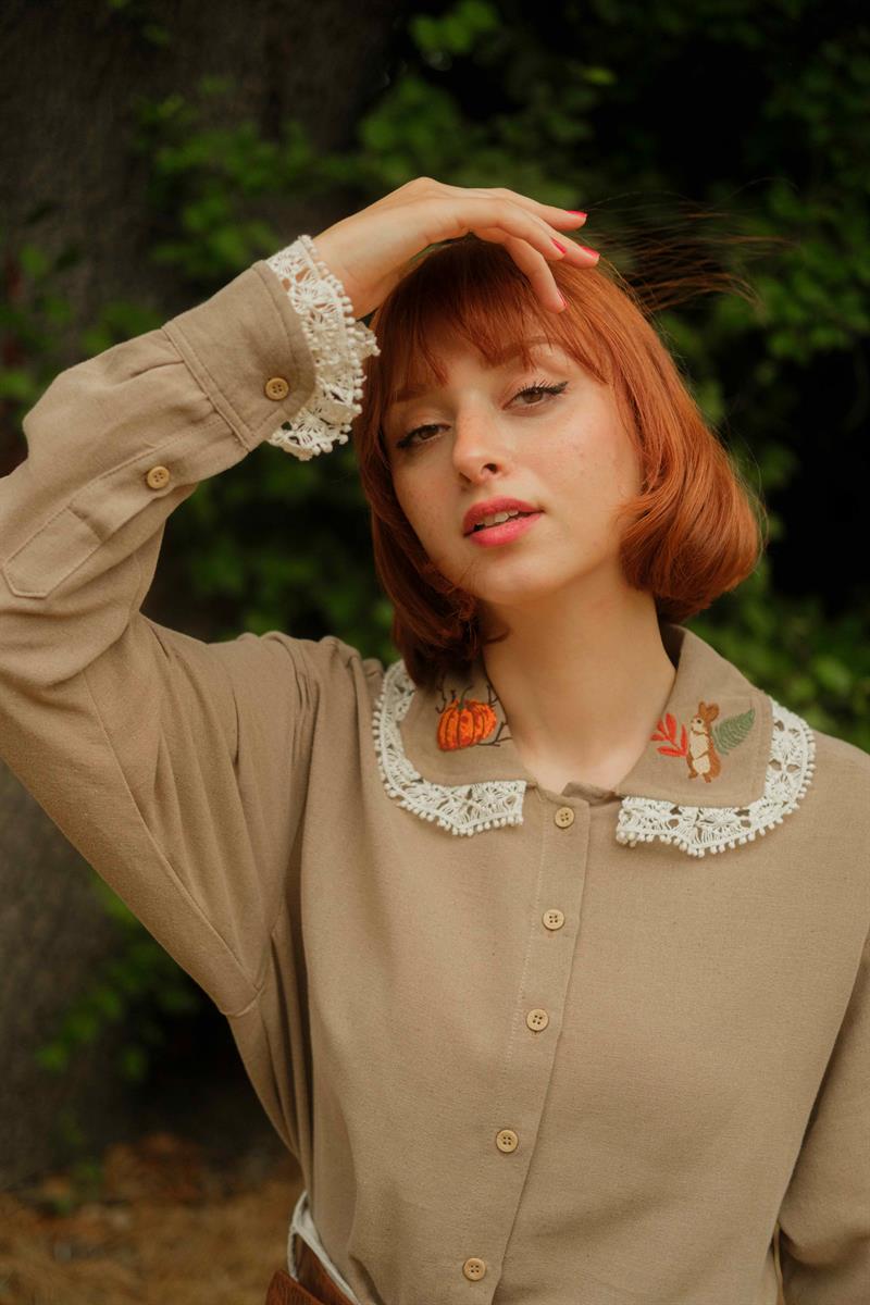 RETRO ALICE WONDERLAND KETEN GÖMLEK