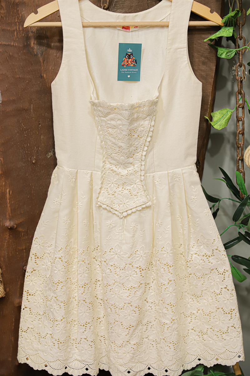 Romantic Nakışlı Mini Elbise