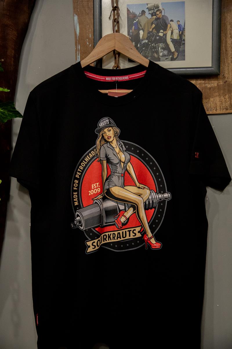 SOURKRAUTS Company Koleksiyon T-Shirt