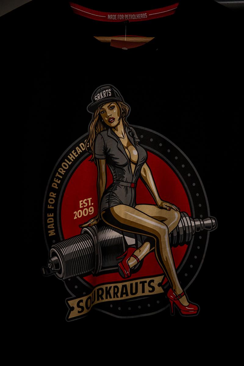 SOURKRAUTS Company Koleksiyon T-Shirt
