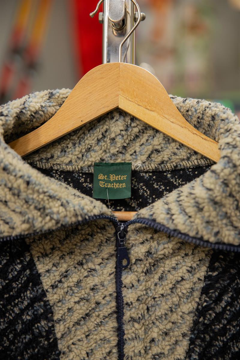 St. Petter Model Unisex Polar