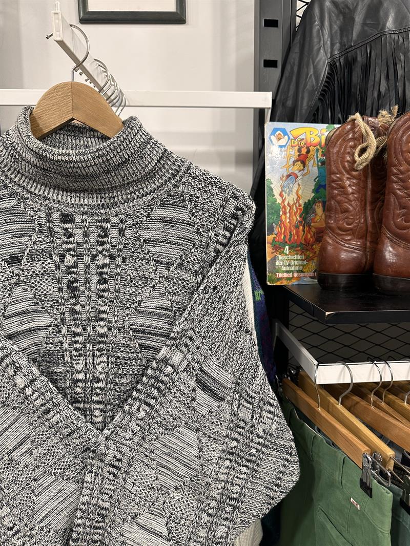Vintage Canadian Unisex Kazak