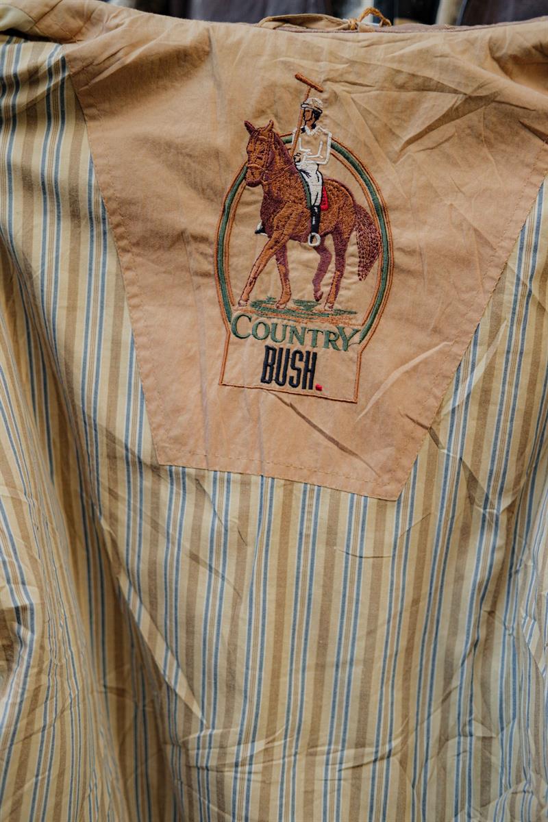 Vintage Country Bush Unisex Mont