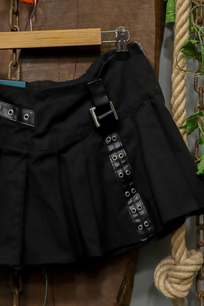 Y2K Black Pleated Etek