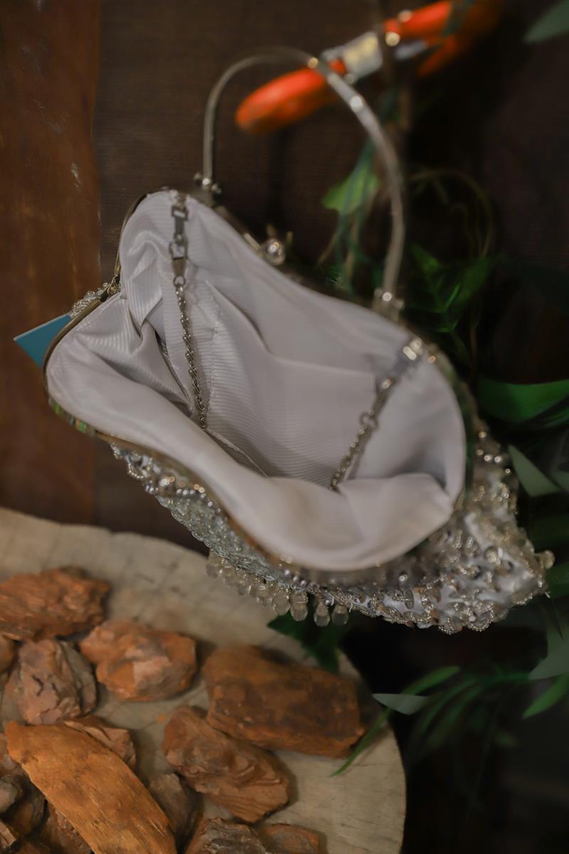 Y2K Silver Püsküllü Çanta