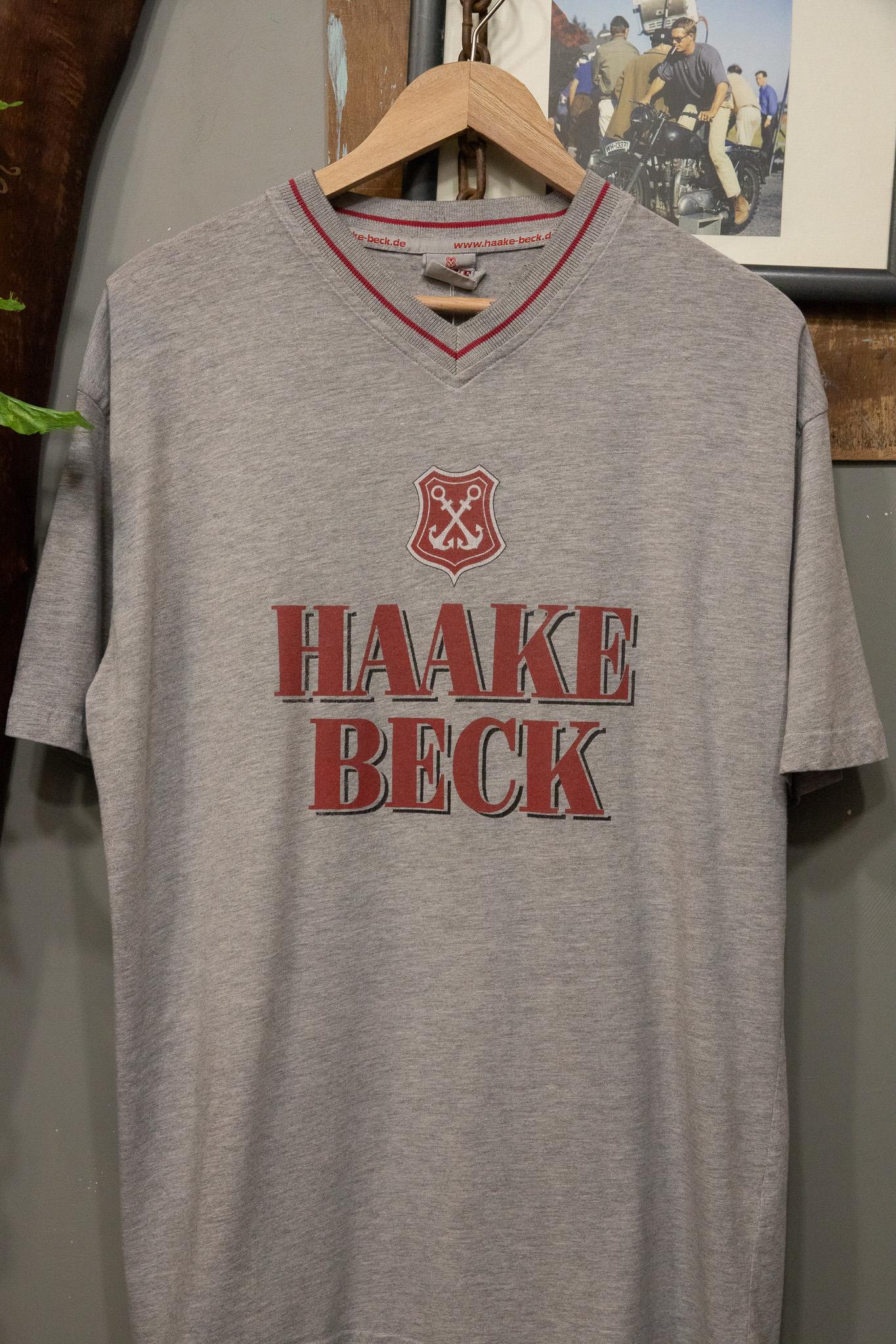 HAAKE BECK 90s T-Shirt