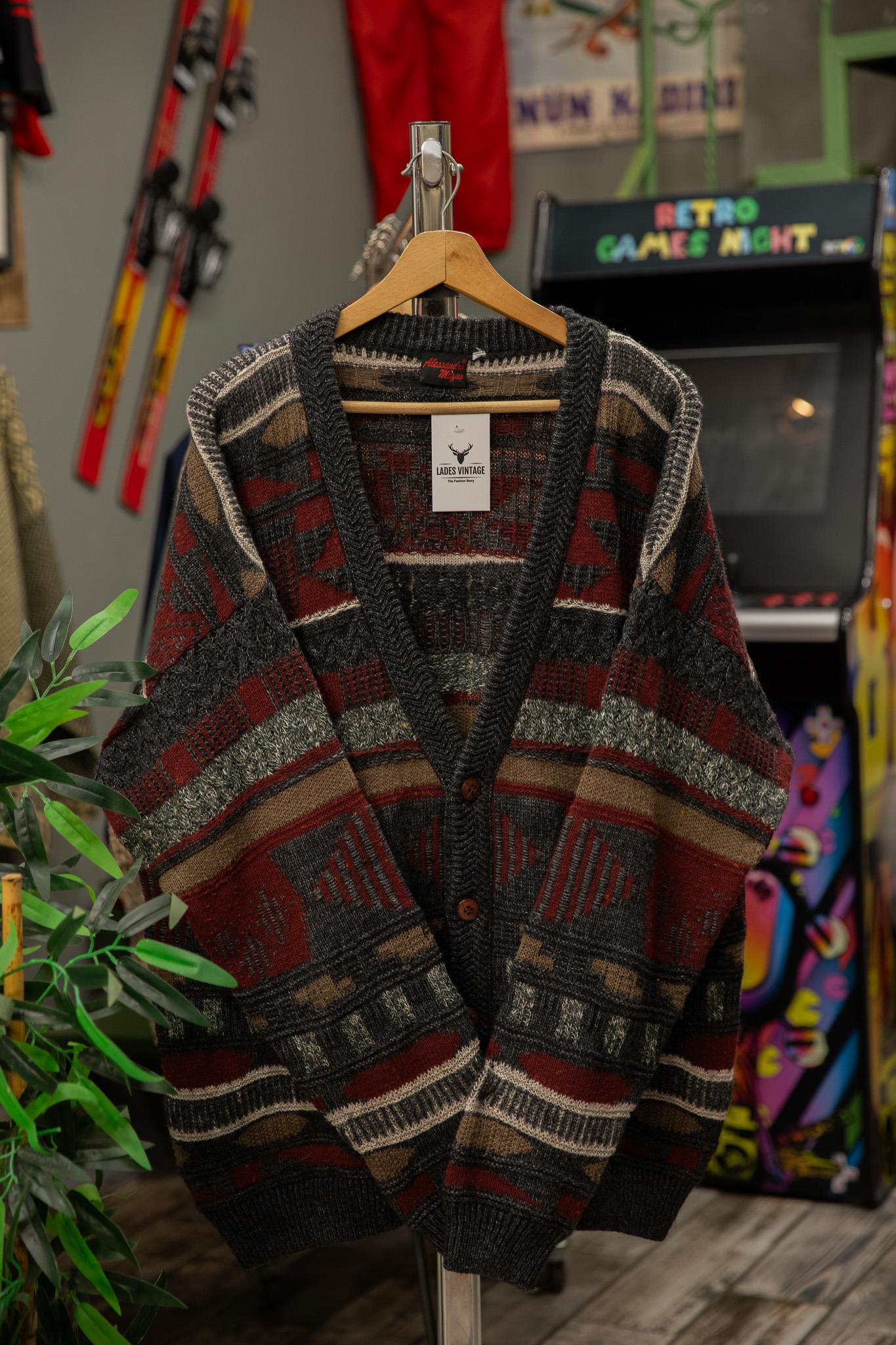 SALAŞ MODEL UNİSEX HIRKA 