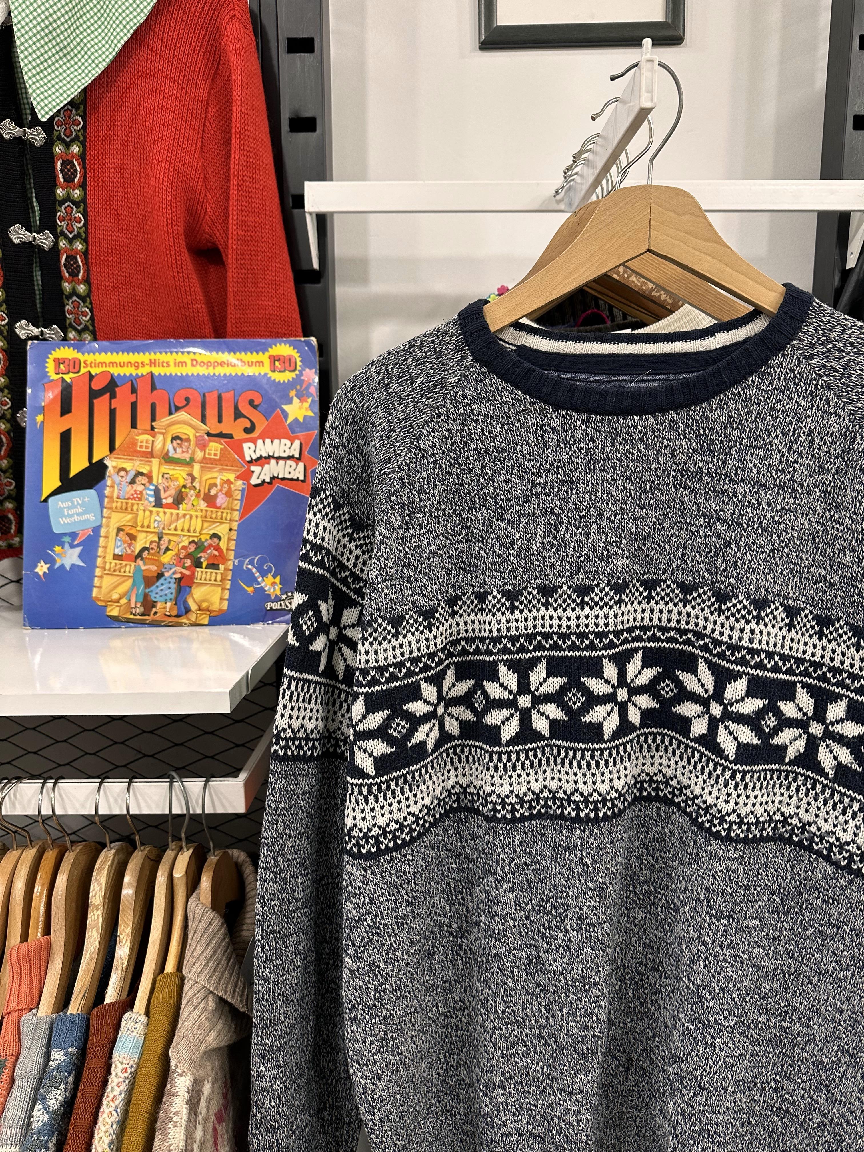 Vintage 90s Dark Blue Unisex Kazak