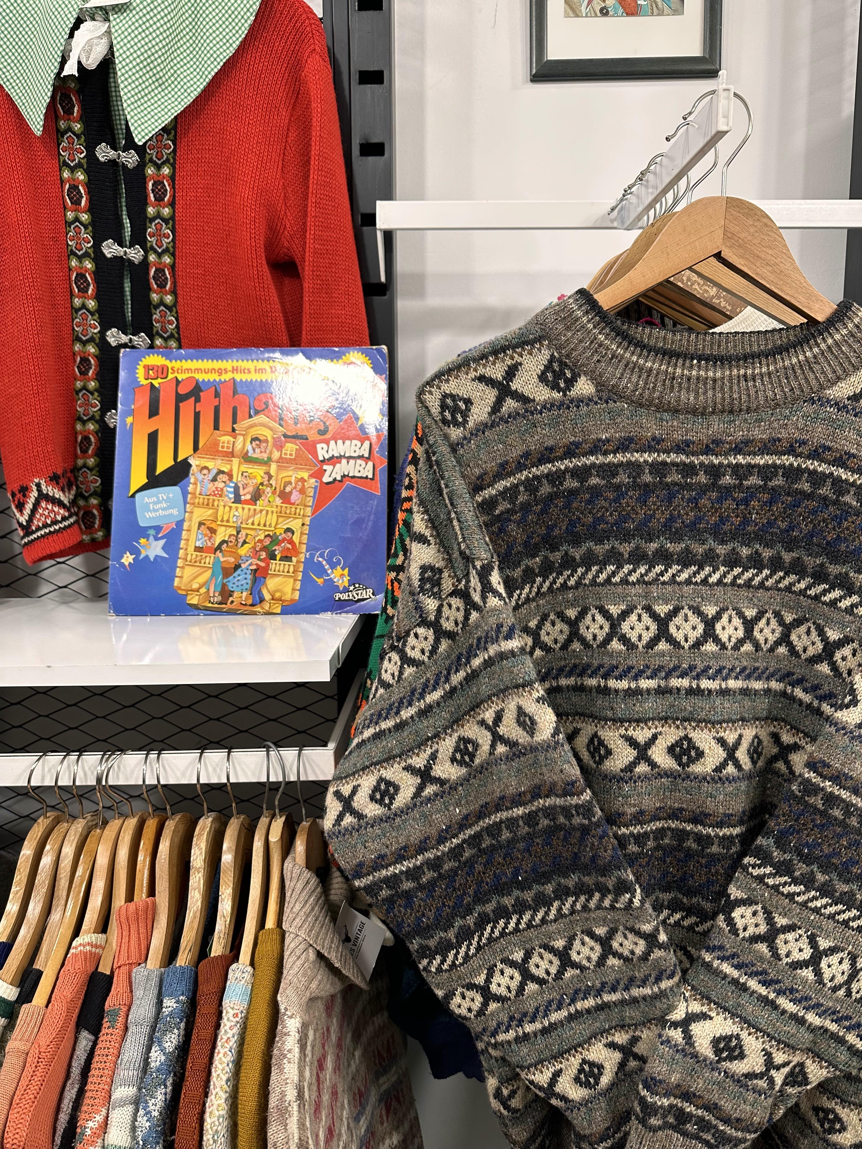 Vintage Burtons Wool Unisex Kazak