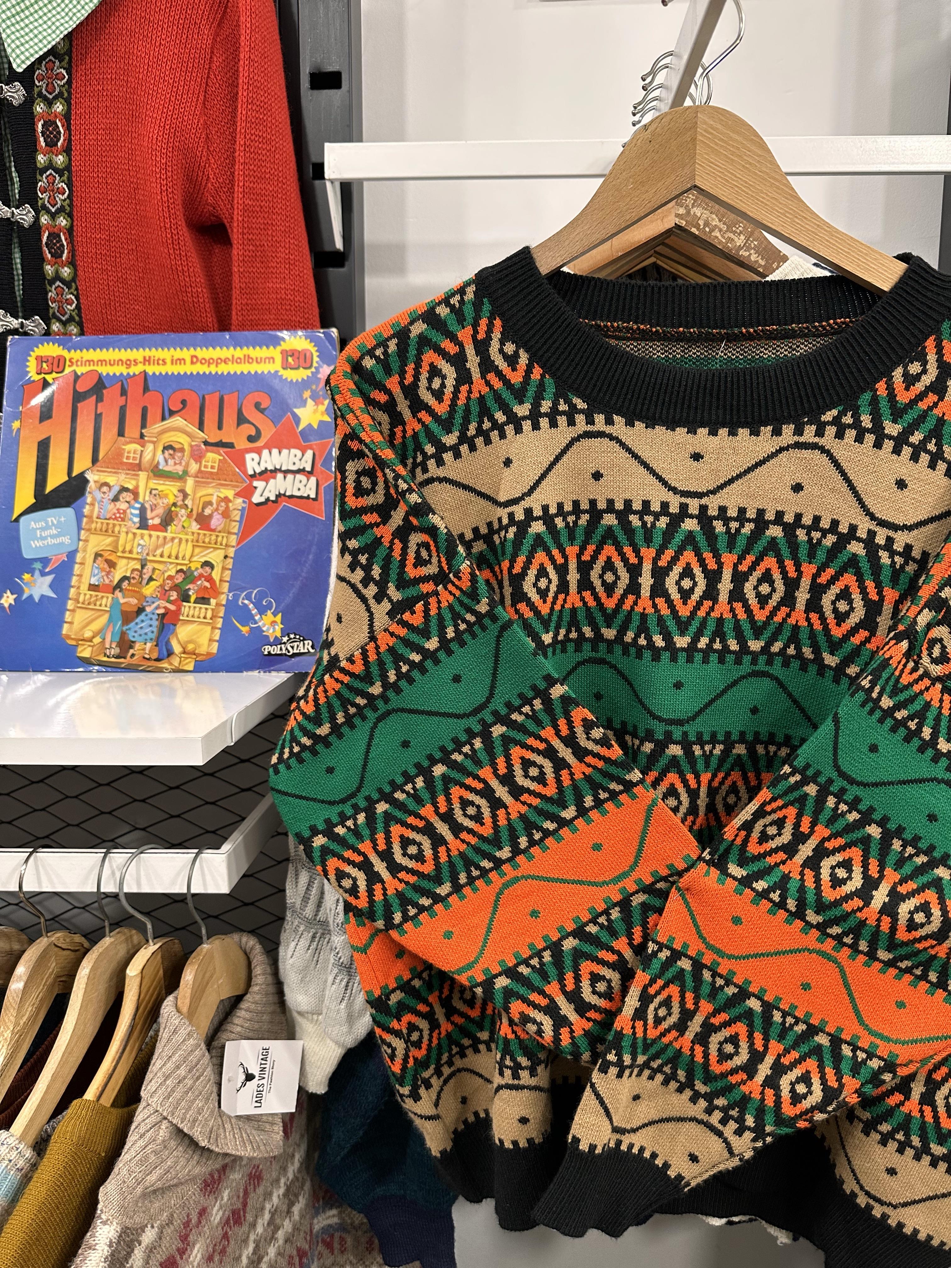 Vintage Italian Unisex Kazak